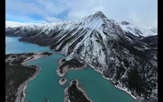 極致獨(dú)特的絕美冰川，絕世秘境薩普神山。