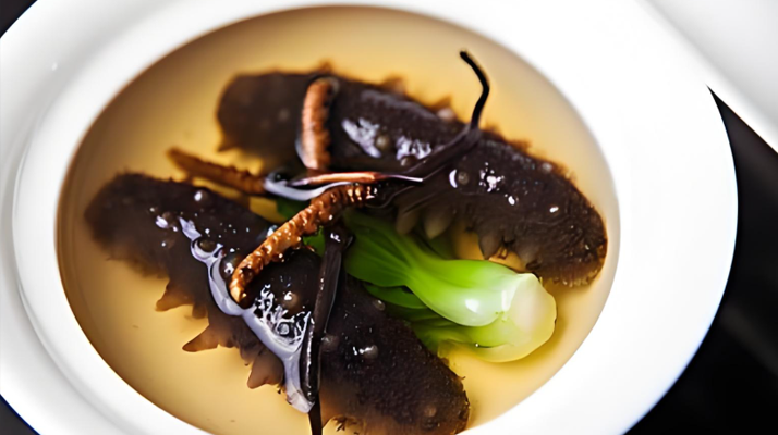 老人適合服用冬蟲(chóng)夏草嗎？